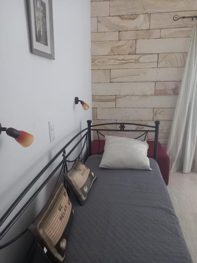 Twins Apartments นิเกียนา ภายนอก รูปภาพ