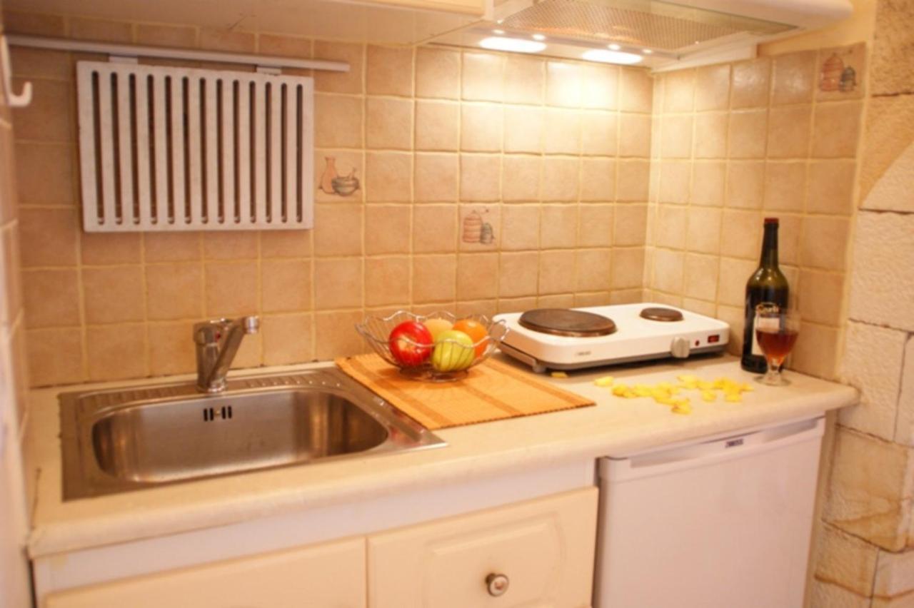 Twins Apartments นิเกียนา ภายนอก รูปภาพ